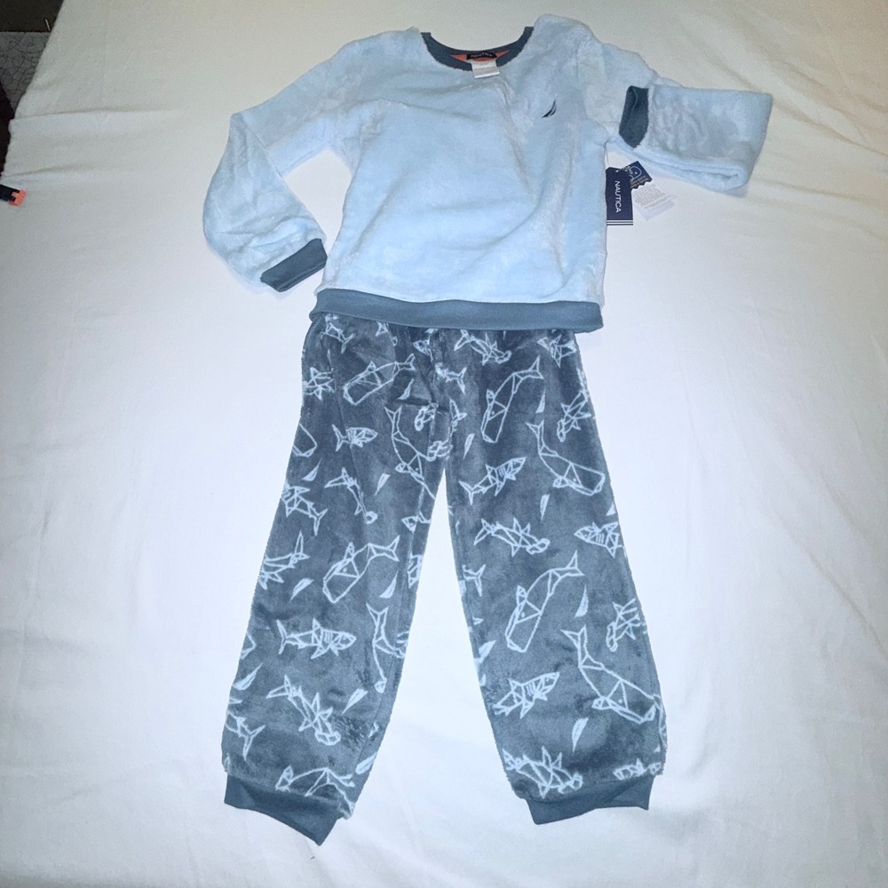 Nautica Pajama Set Kids Size 8 Blue Grey New Shark Print Fleece Sleepwear 2pc